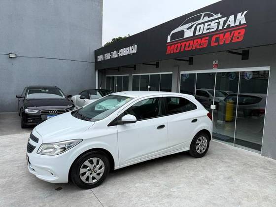 CHEVROLET ONIX 1.0 MPFI JOY 8V FLEX 4P MANUAL CHEVROLET ONIX 1.0 MPFI JOY 8V FLEX 4P MANUAL